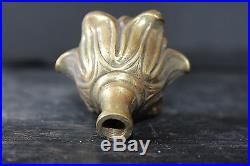 9 Antique Cast Brass Leaf Style Candle Cups 6942