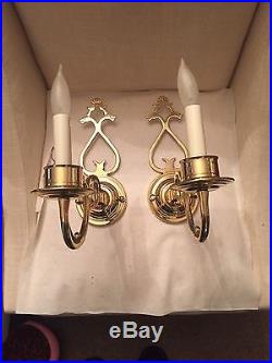 Vintage Preowned Electric Baldwin Solid Brass Colonial Williamsburg Sconces Pair