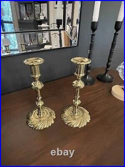 Virginia Metalcrafter Bronze Brass Swirl Embellished Candle Holder Pair Set