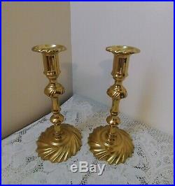 Vtg Virginia Metal Crafters Pair Brass Candle Holders CW16-10 4 Williamsburg Va